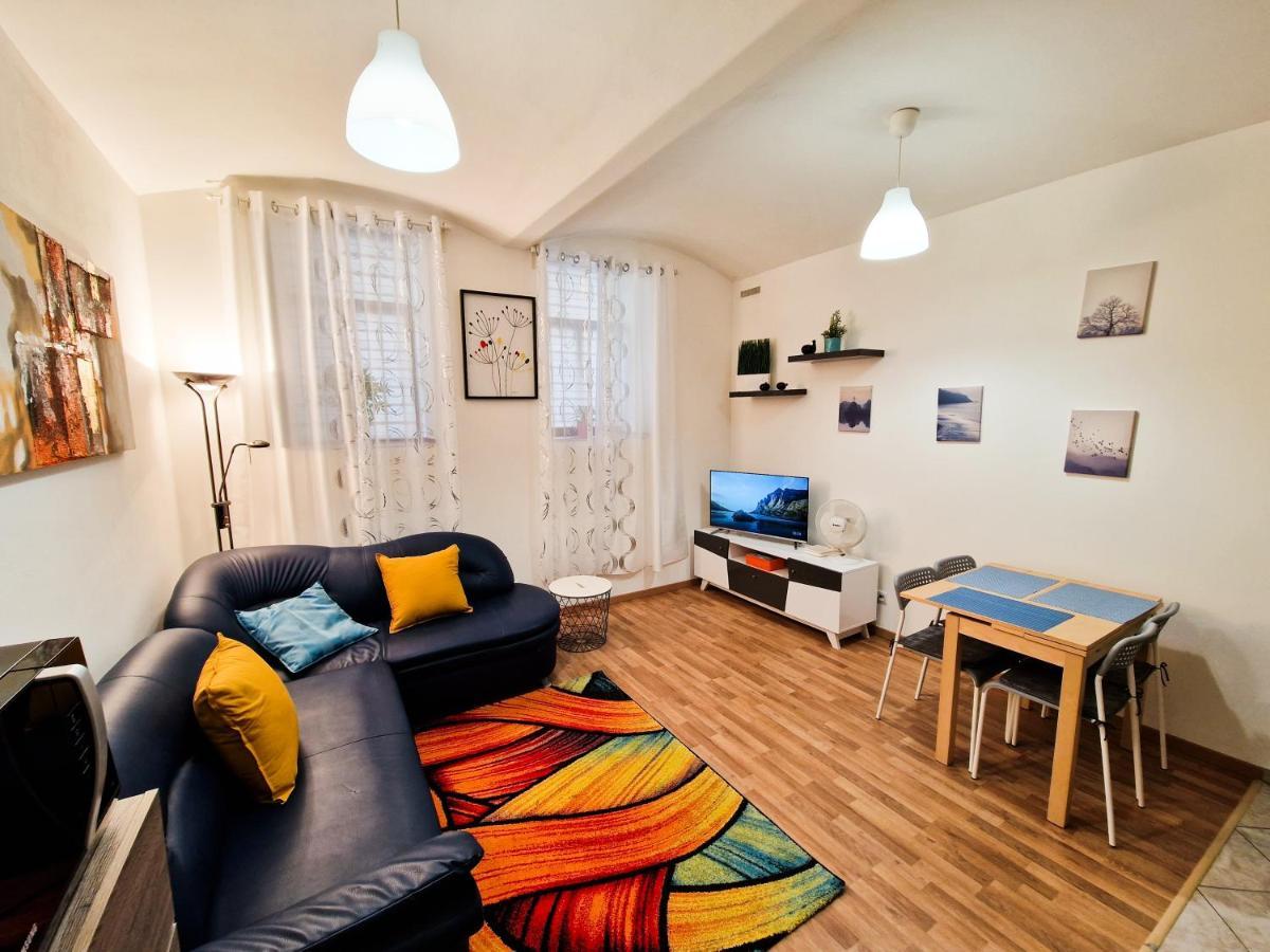 Ground Floor Apartment Prague Exterior photo