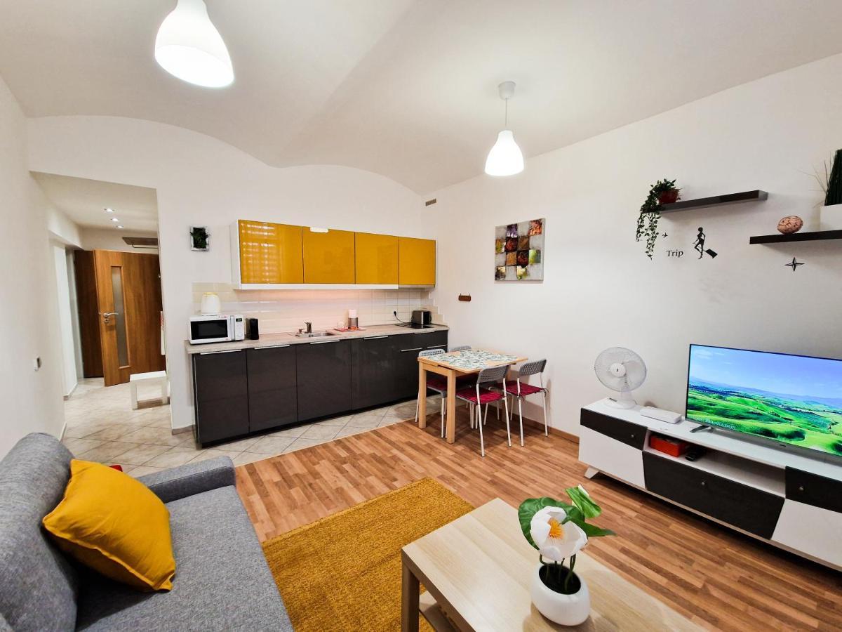 Ground Floor Apartment Prague Exterior photo